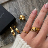 Hammered Band Ring 18K Gold Plated · 2 mm