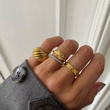 Hammered Band Ring 18K Gold Plated · 4 mm