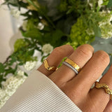 Hammered Band Ring 18K Gold Plated · 4 mm